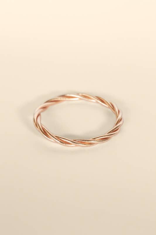 Kumali Gołd Leaf Twist Bracelet | Uniquely Claudia Boutique