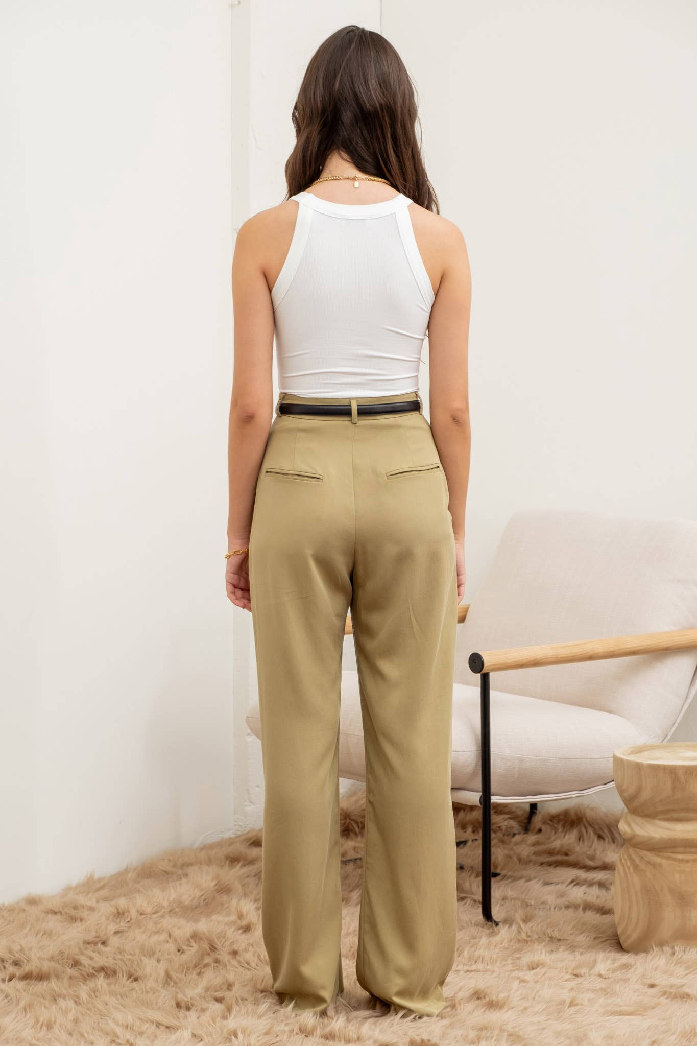 Kelly Solid Round Neck Knit Tank | Uniquely Claudia