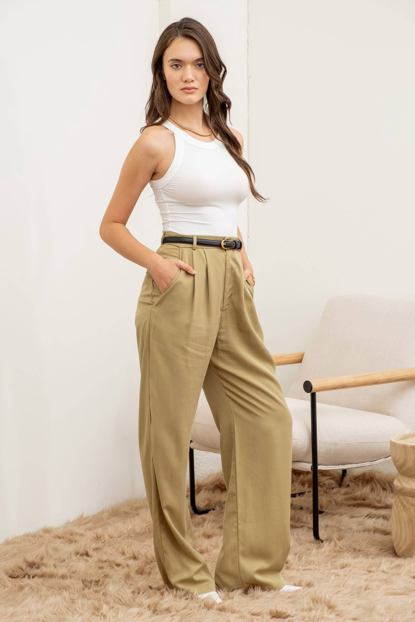 Kelly Solid Round Neck Knit Tank | Uniquely Claudia
