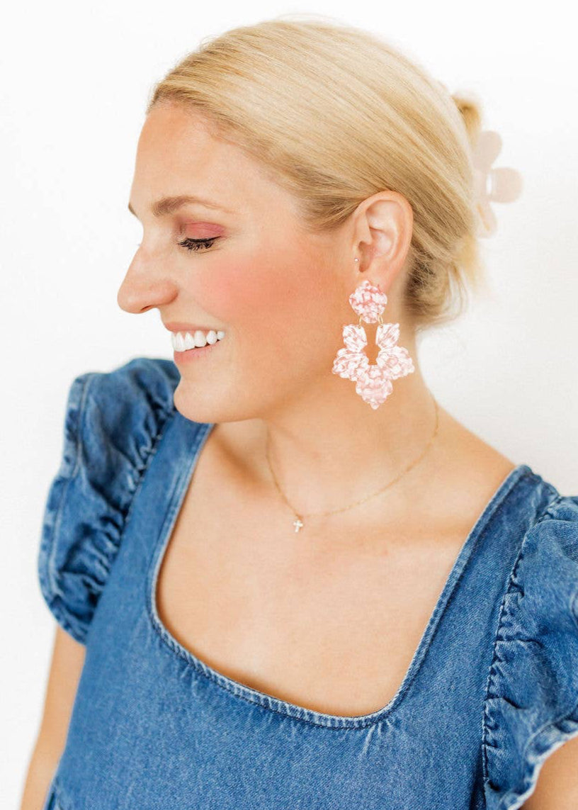 LINNY: Michelle Pink Taffy Earrings | Uniquely Claudia