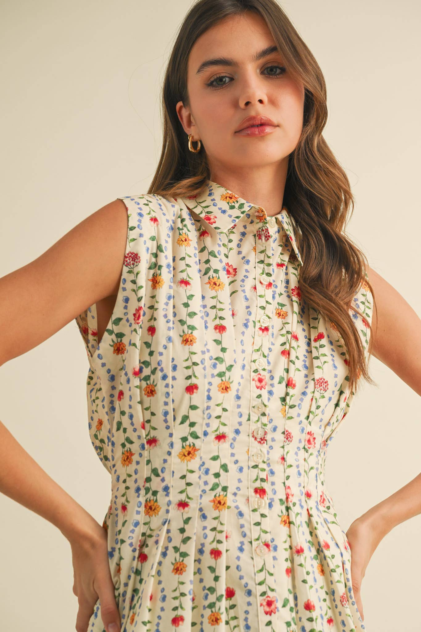 Christina Button-Down Peplum Waist Sleeveless Top - Uniquely Claudia Boutique