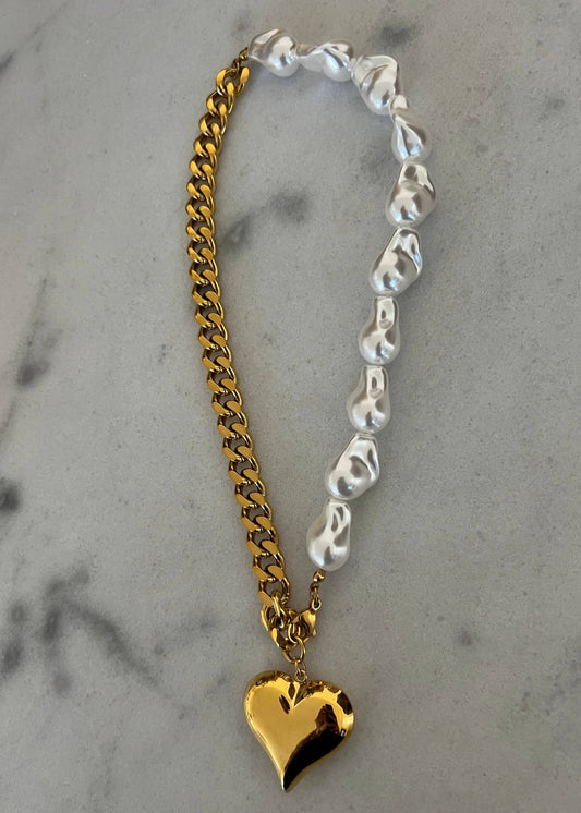 Charlotte Water-Resistant Chain & Pearl Necklace | Uniquely Claudia Boutique