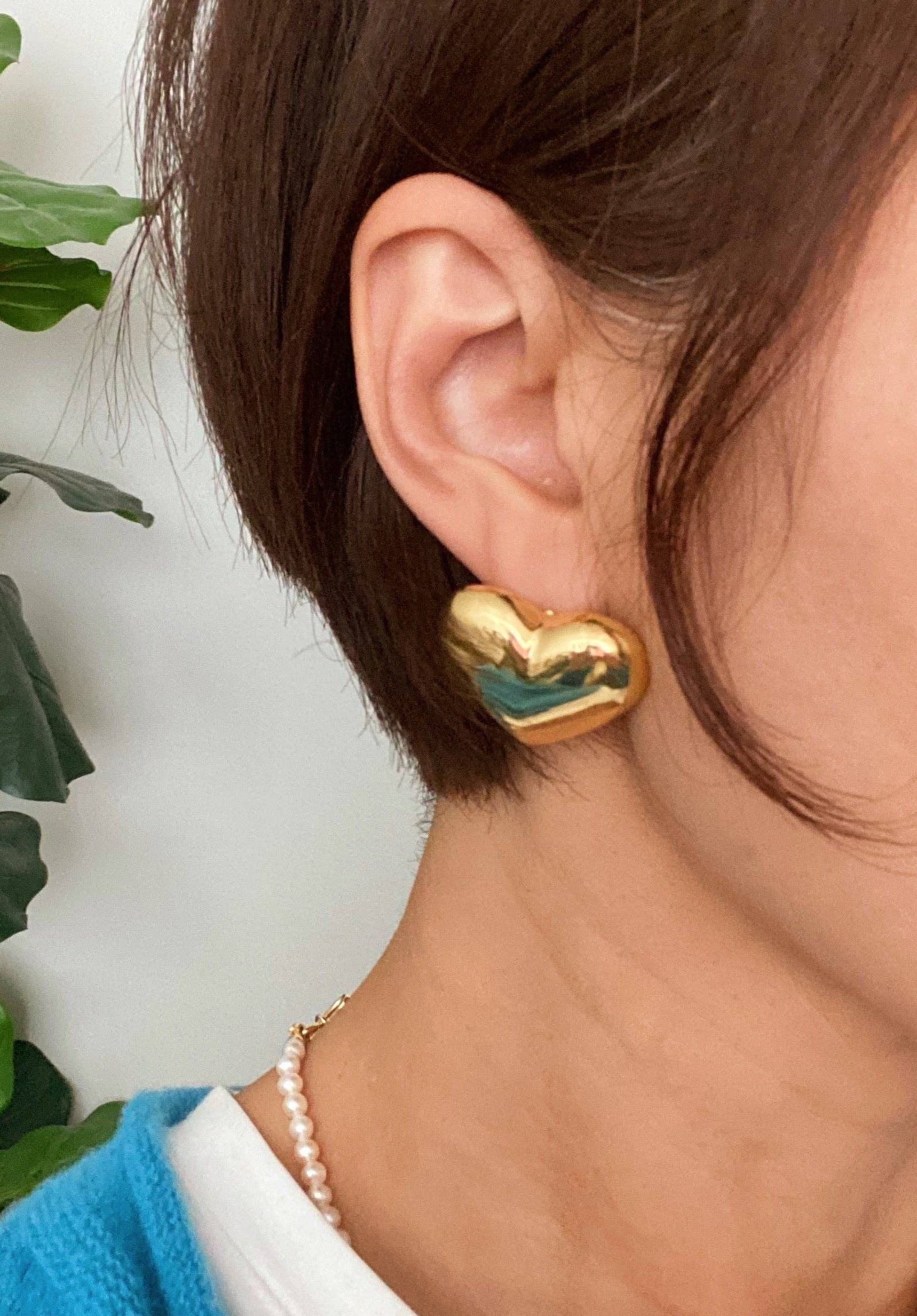 Polish My Heart Stud Earrings - Uniquely Claudia Boutique