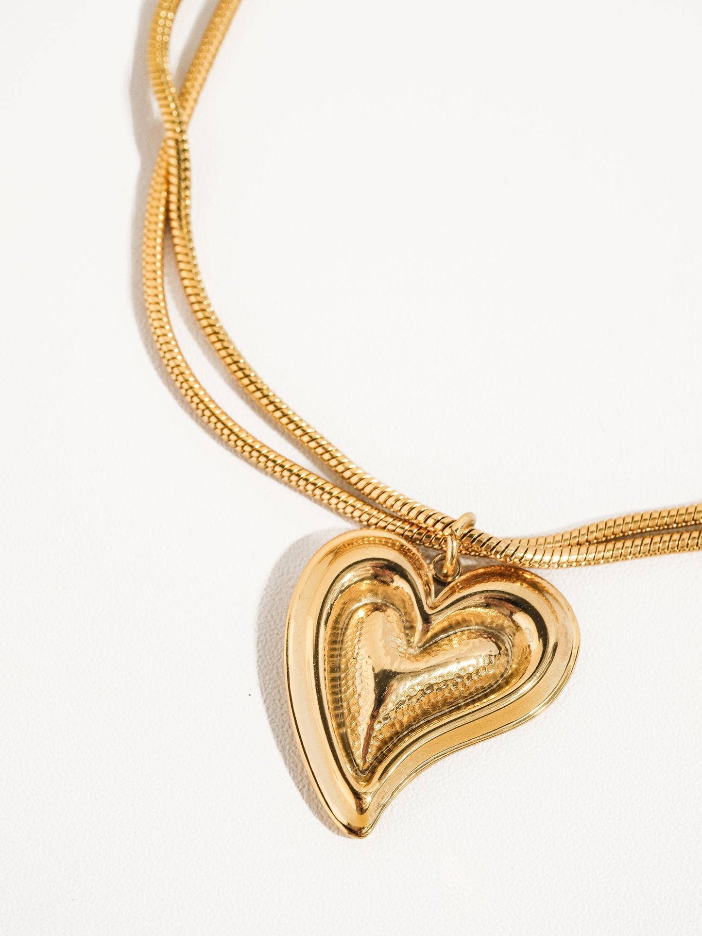 Dione 18K Gold Heart Bracelet - Uniquely Claudia Boutique