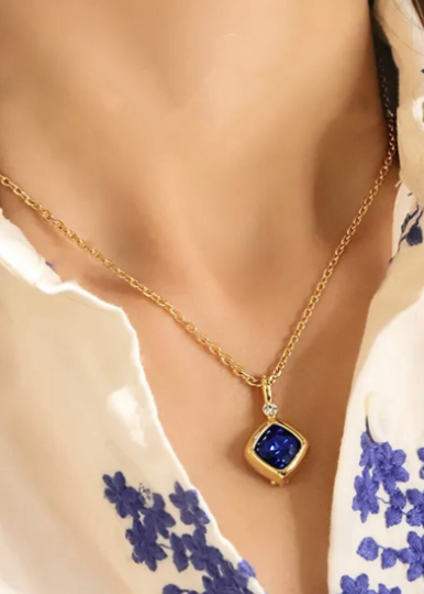 10 Stone Interchangeable Gemstone Necklace | Uniquely Claudia