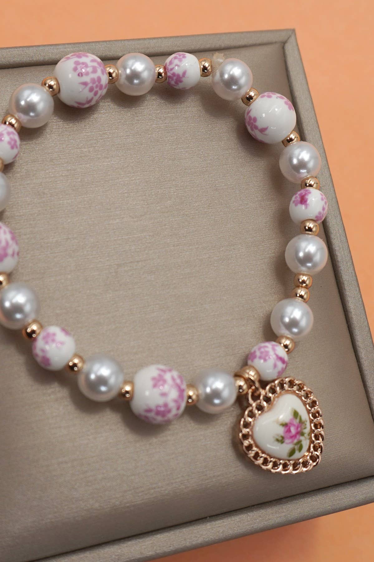 PINK CERAMIC PORCELAIN PEARL MIX HEART BRACELET | Uniquely Claudia Boutique