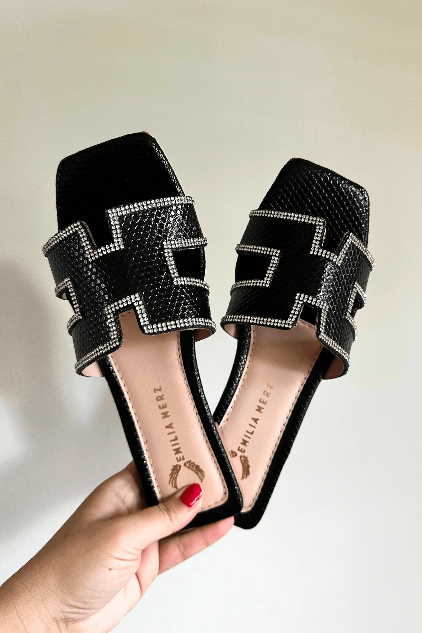 Dubai H Flats - Rhinestone Silver Black | Uniquely Claudia
