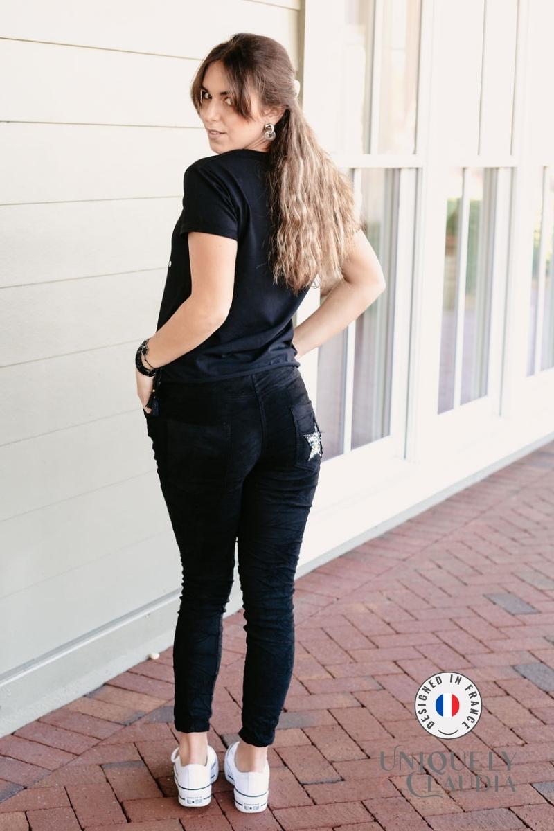 Women's Tshirts | Good Vibes Only Tee | Uniquely Claudia Boutique