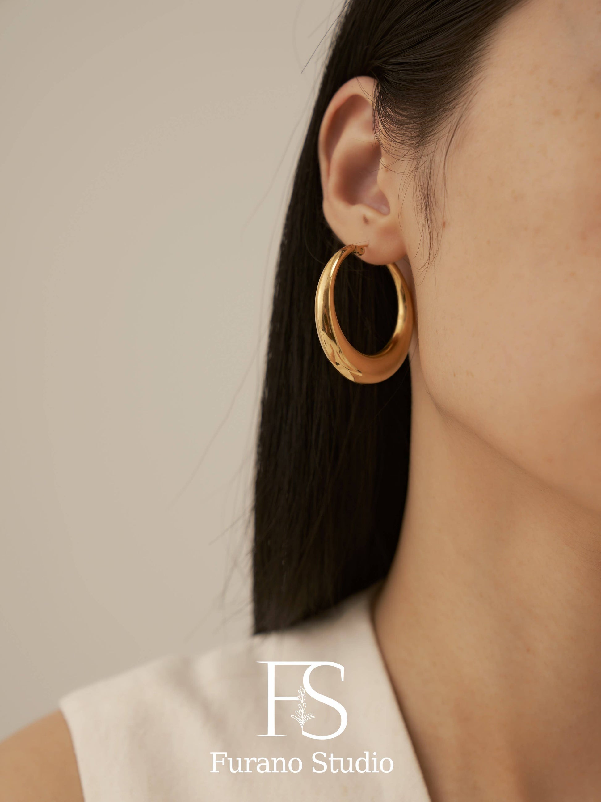 18k Gold Plated Hoop Earrings - Uniquely Claudia Boutique