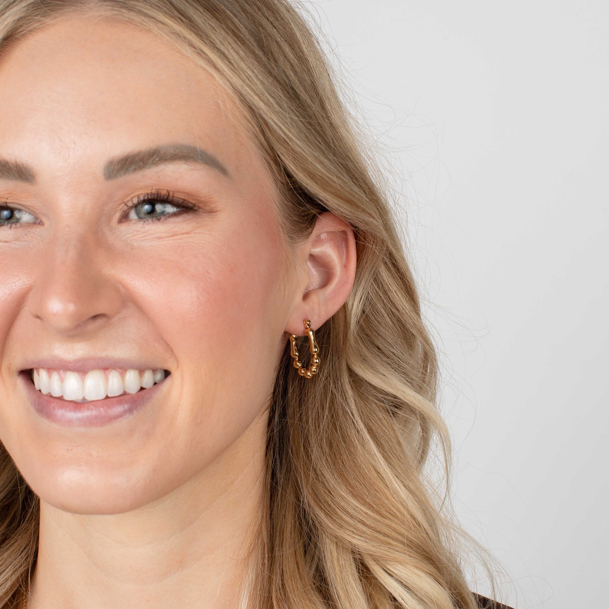 JBloom: Avery Earrings - Uniquely Claudia Boutique