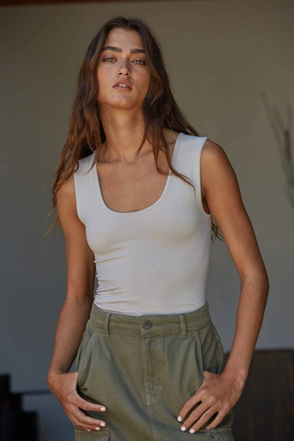 Ellie Double Layered Seamless White Top - Uniquely Claudia Boutique
