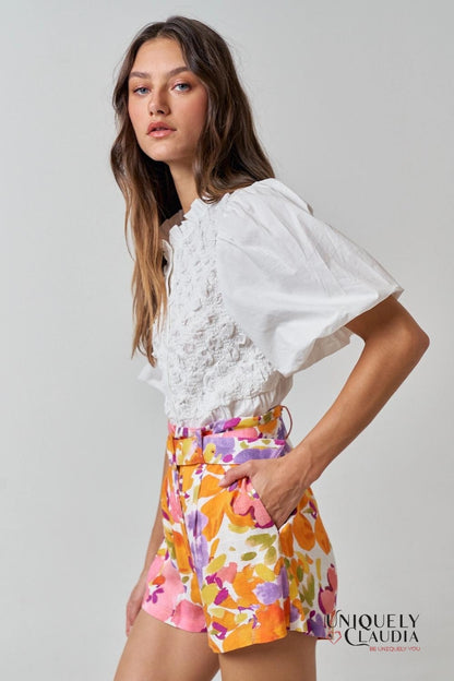 Alyssa Floral Print Linen Blend Belted Shorts - Uniquely Claudia Boutique