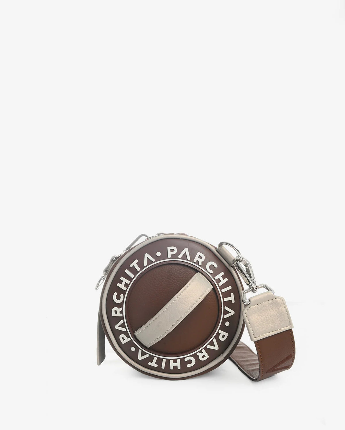 Round pouch with 'Parchita' branding on a white background