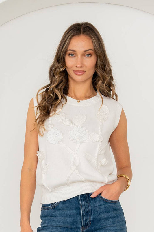 Relaxed Fit Crew Neck Sleeveless Top with Floral Embroidery: Off White / Contemporary / S - Uniquely Claudia Boutique