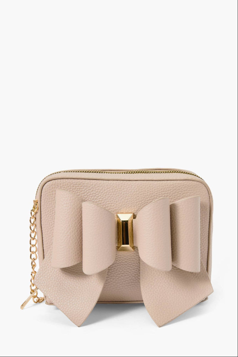 Boxy Bow Crossbody | Uniquely Claudia Boutique 