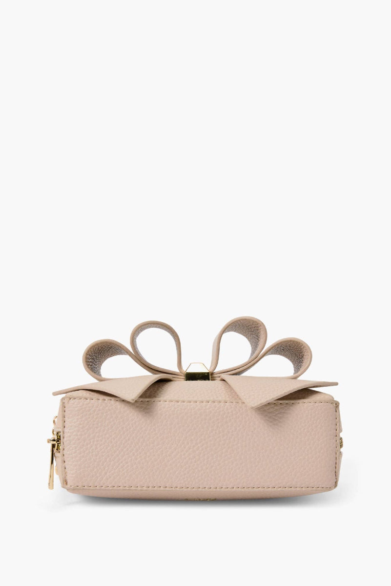 Boxy Bow Crossbody | Uniquely Claudia Boutique 