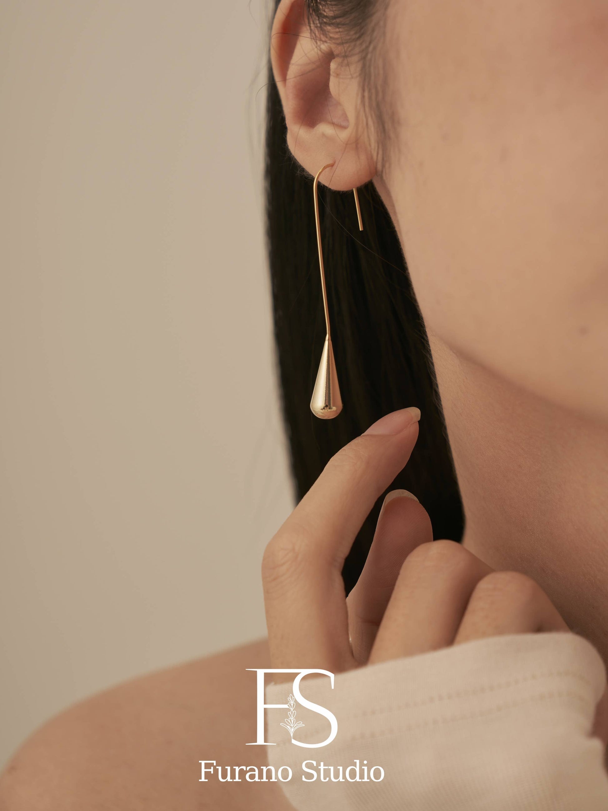 Dainty Water Drop 14K Gold Plated Earrings - Uniquely Claudia Boutique