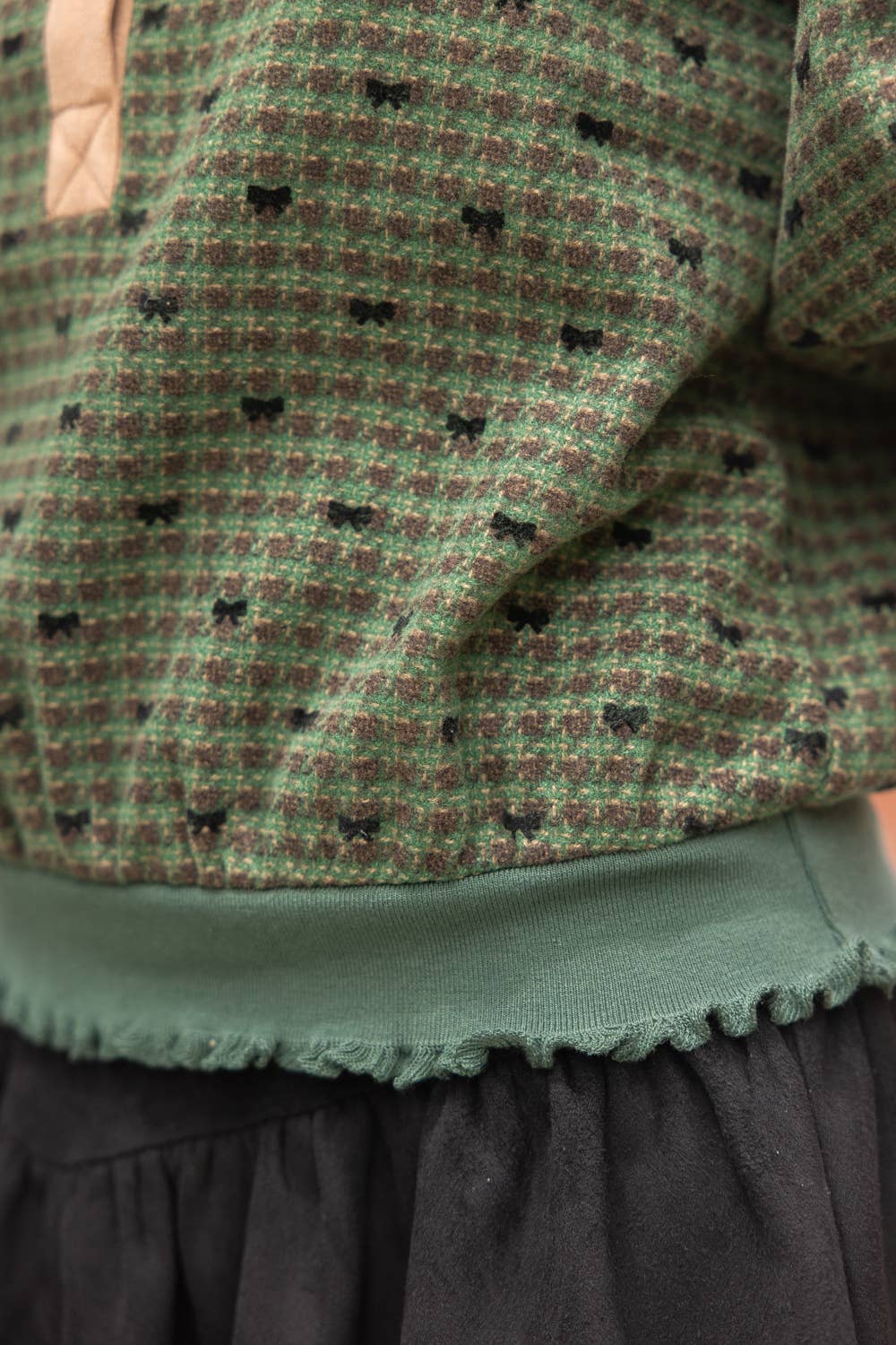 Daisy Snap Buttoned Contrast Placket Bow Flannel Top