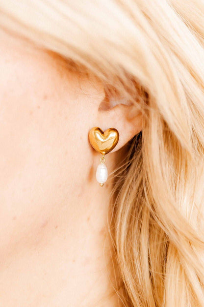 Dani Dangle Heart Earrings - Uniquely Claudia Boutique