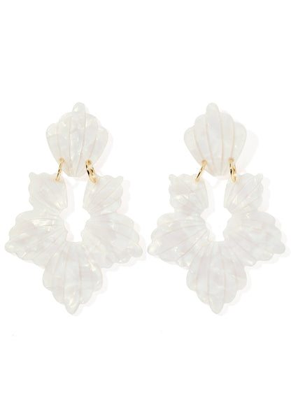 LINNY: Michelle Pearl White Earrings | Uniquely Claudia