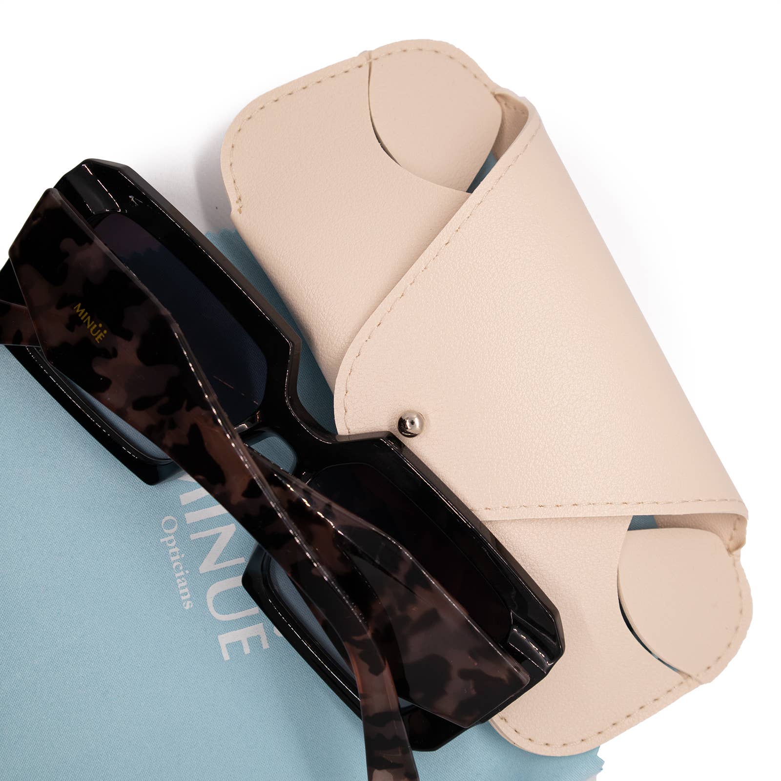 RED BACALL. Sunglasses - Uniquely Claudia Boutique