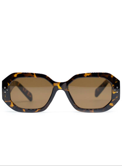 THURMAN CAREY. Sunglasses - Uniquely Claudia Boutique