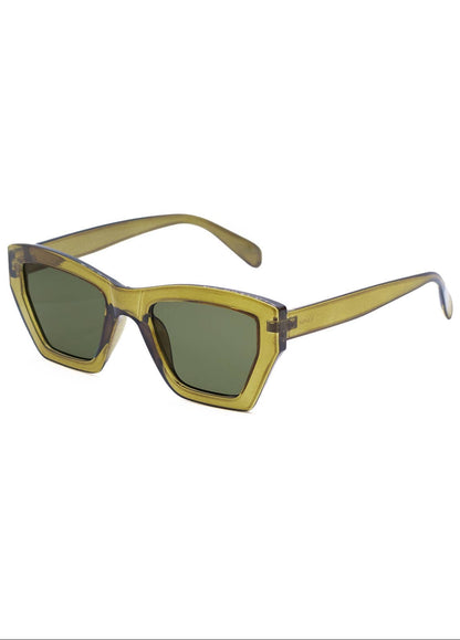 WANE GRASS. Sunglasses - Uniquely Claudia Boutique