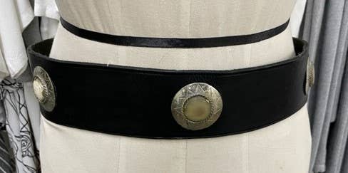 Medallion_ Asymmetrical_Leather_Belt - Uniquely Claudia Boutique
