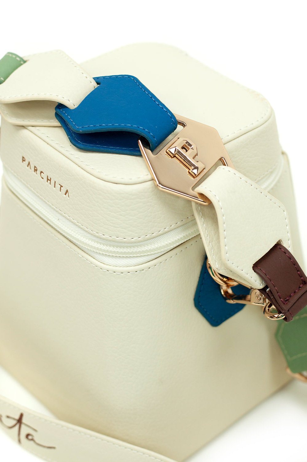 PARCHITA Beehive Handbag | Uniquely Claudia Boutique 