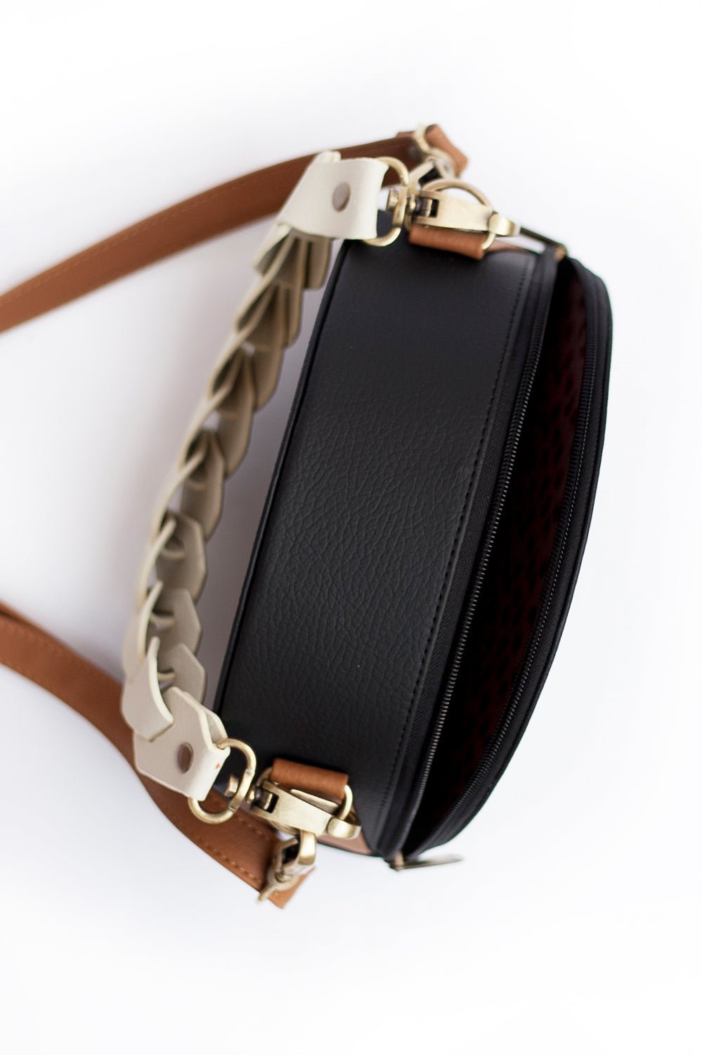 PARCHITA Roberta Black Handbag | Uniquely Claudia Boutique