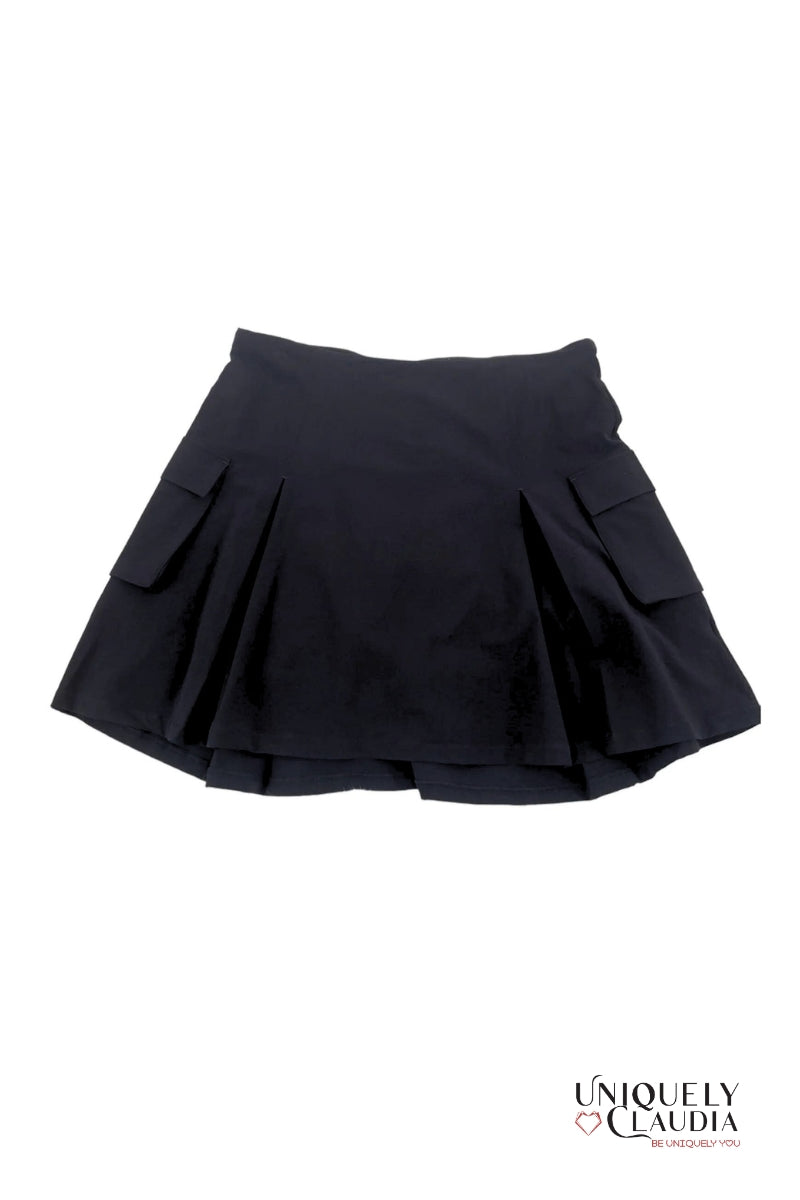 Stephanie Black Cargo Skort