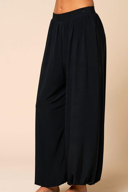 Terrilyn Bubble Hem Sleeveless Top & Jogger Set