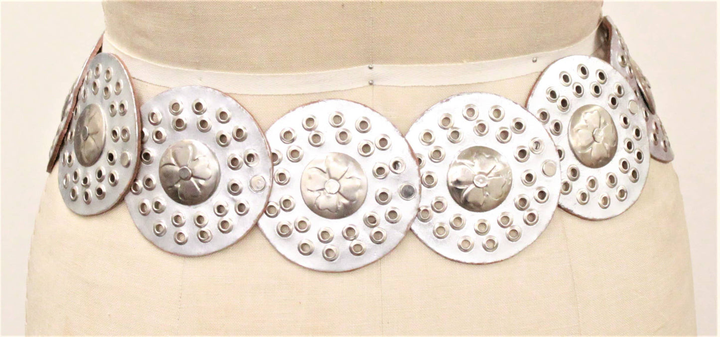 Medallion Metallic Silver Leather Belt - Uniquely Claudia Boutique