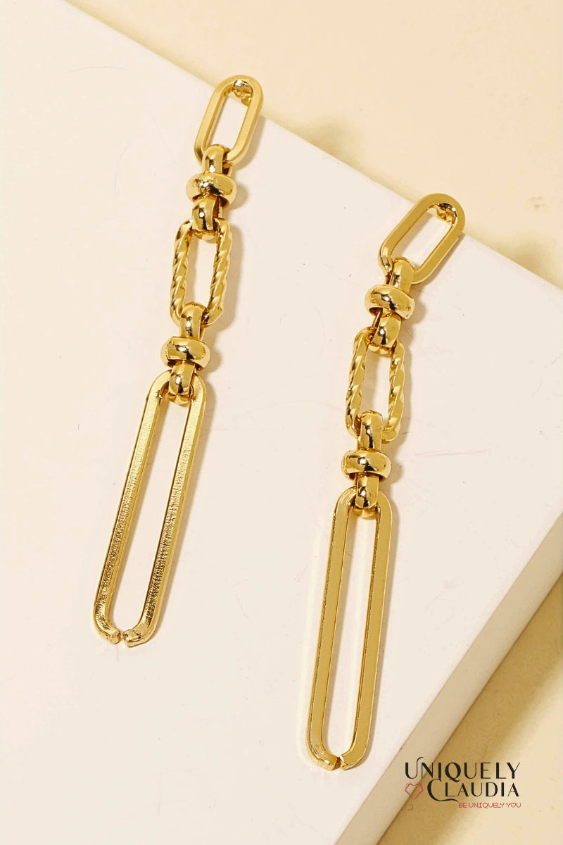 Mixed Oval Chain Dangle Earrings | Uniquely Claudia Boutique 