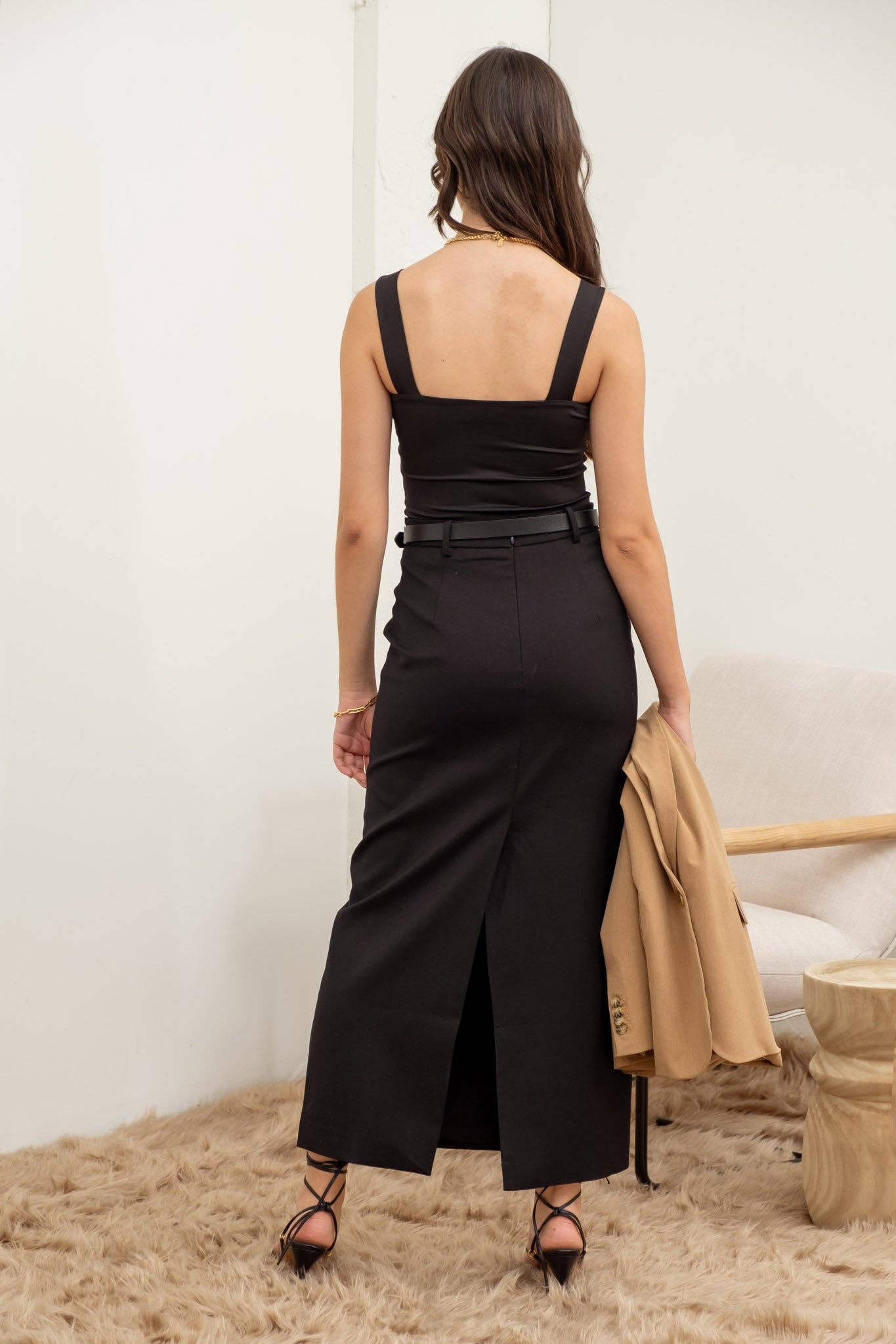Kristin Solid Square Neck Sleeveless Top - Uniquely Claudia Boutique