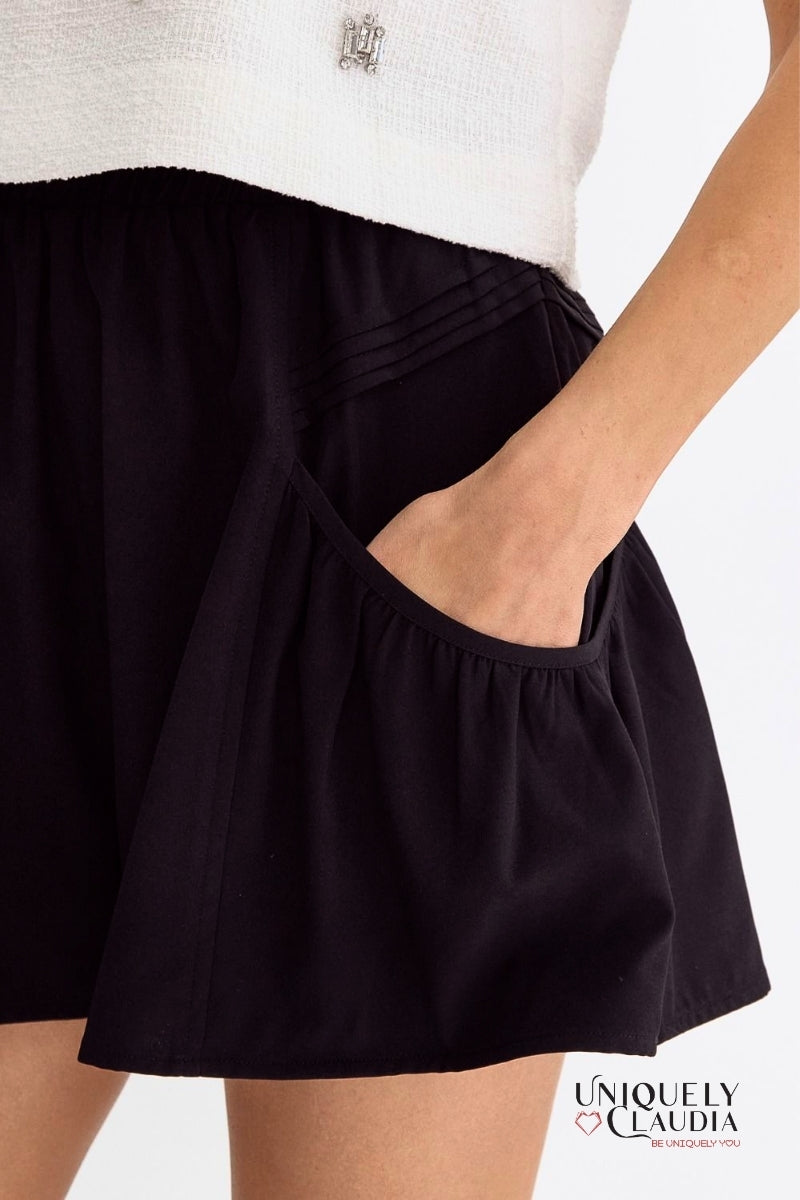Everly High Waisted Shorts - Uniquely Claudia Boutique