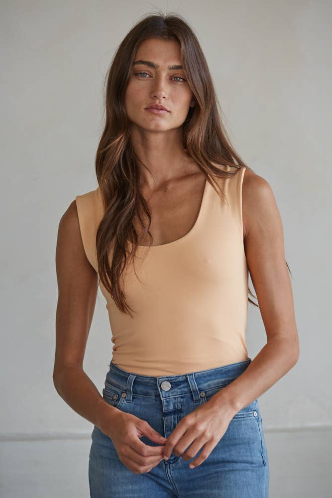 Ellie Double Layered Seamless White Top - Uniquely Claudia Boutique