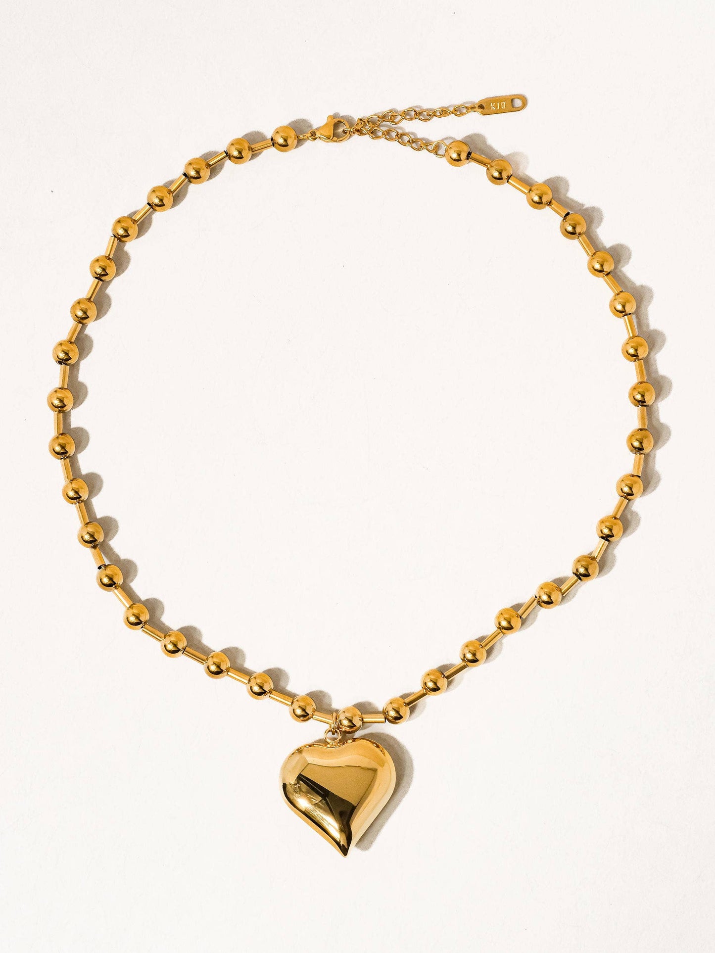Paris 18K Gold Non-Tarnish Large Heart Chain Necklace | Uniquely Claudia
