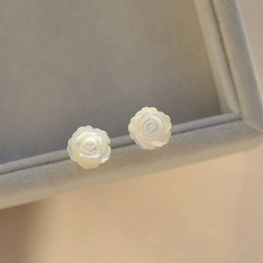 Mother of Pearl Flower Stud Earrings