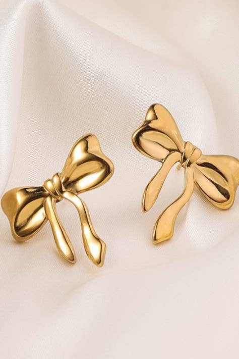 18K Stainless Steel Tarnish-Free Bow Stud Earrings | Uniquely Claudia