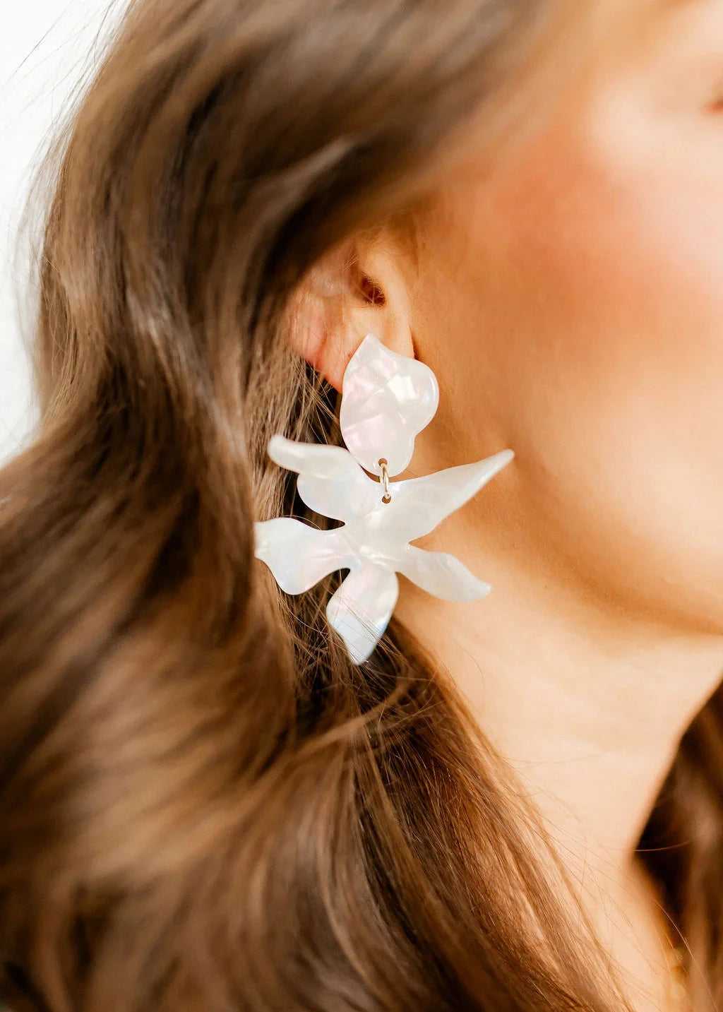 LINNY : Flora Iridescent Earrings | Uniquely Claudia Boutique