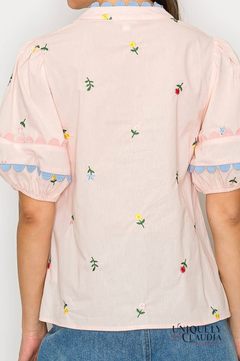 Daisy Flower Embroidery Top | Uniquely Claudia Boutique