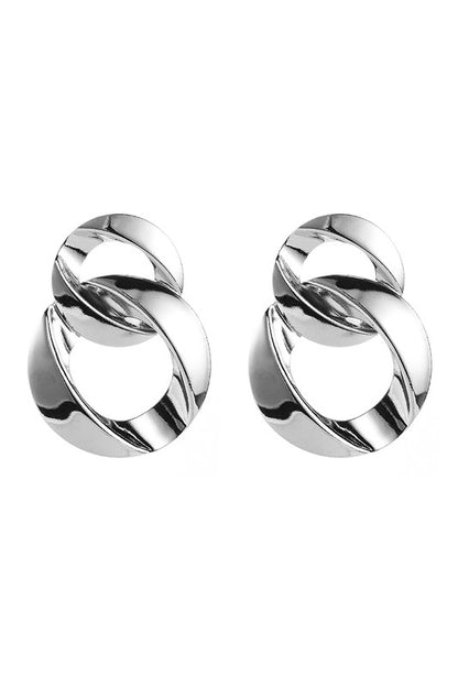 18k Plated Twisted Link Earrings | Uniquely Claudia Boutique18k Plated Twisted Link Earrings | Uniquely Claudia Boutique
