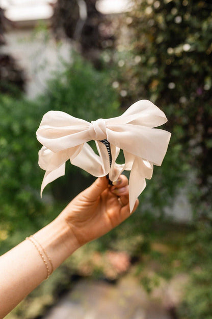 Chiquita Sheer Bow Banana Claw Clip | Uniquely Claudia Boutique 