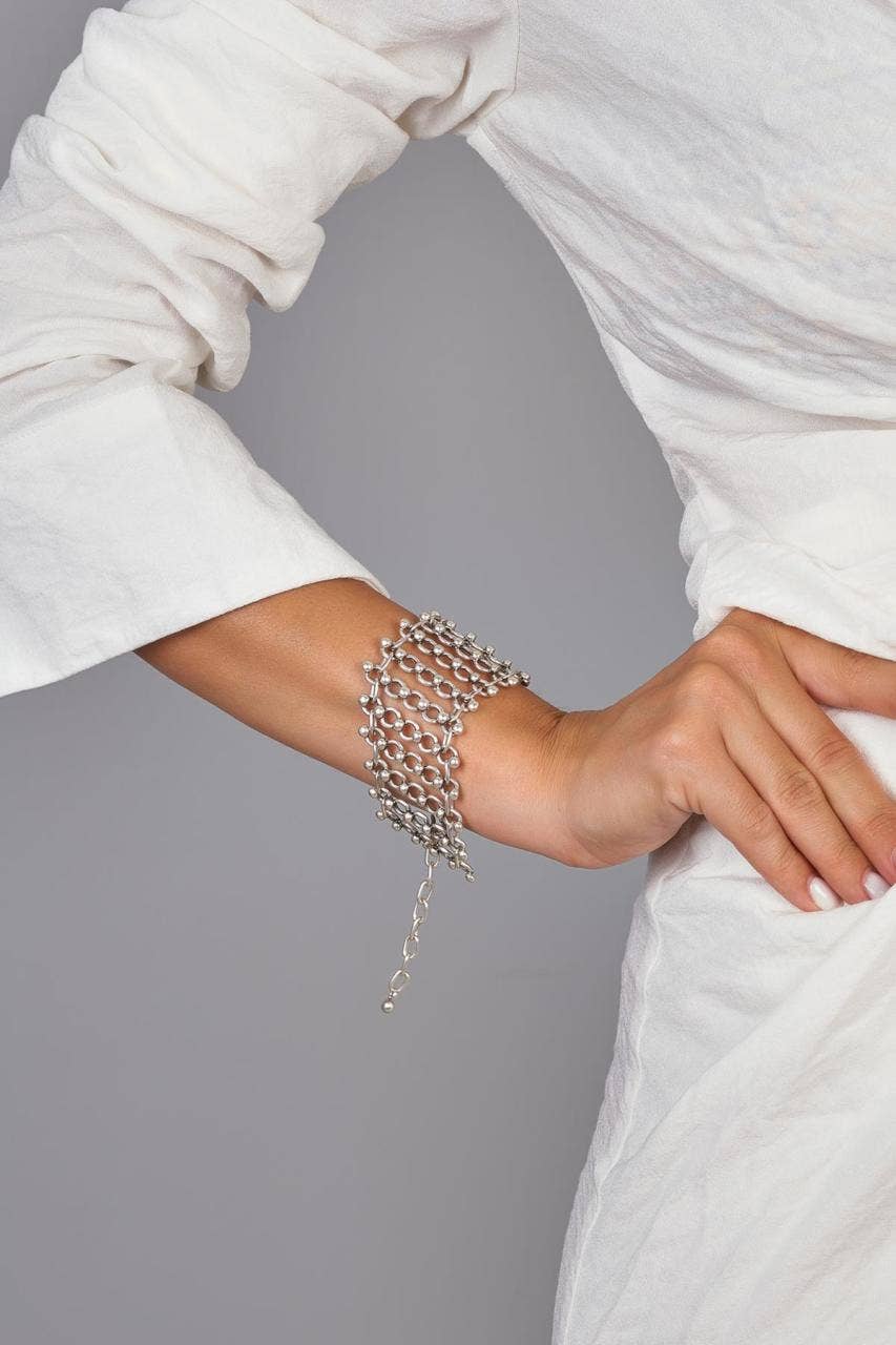 Elegant Chains Bracelet | Uniquely Claudia Boutique 
