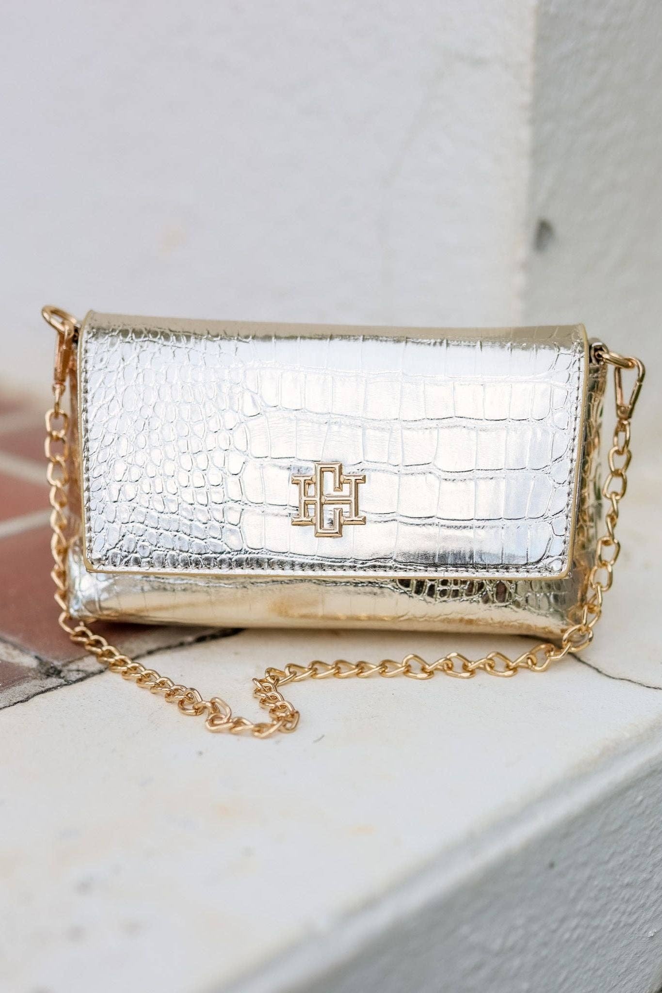 Shelby Gold Textured Crossbody | Uniquely Claudia Boutique 