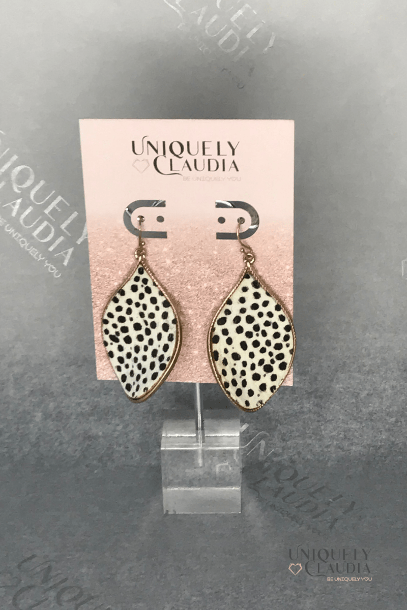 Wild Twist Fashion Earrings - UNIQUELY CLAUDIA