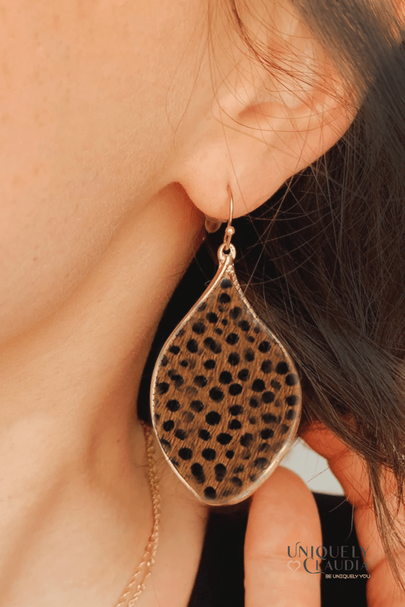 Wild Twist Fashion Earrings - UNIQUELY CLAUDIA